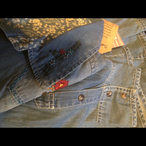 Tasha Polizzi Shirt - Picture 9 of 12